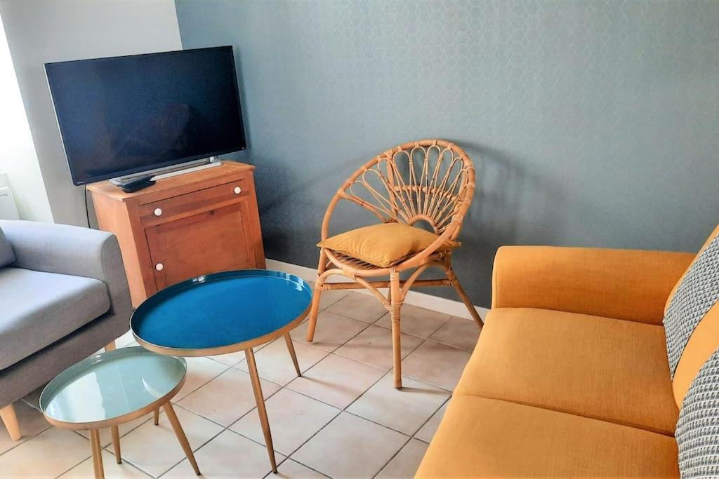 Maison De Pecheur Renovee Avec Cour Proche Du Port Les Sables-d'Olonne Exterior photo